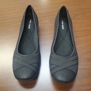 Easy Spirit Acasia Ballet Flats
